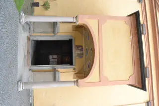 Portico - Chiesa di Sant'Eusebio a Pisano