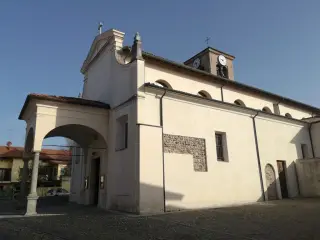 Fianco - Parrocchiale di Santa Maria Assunta a Cureggio