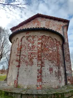 Abside - Chiesa di San Vittore a Formigliana