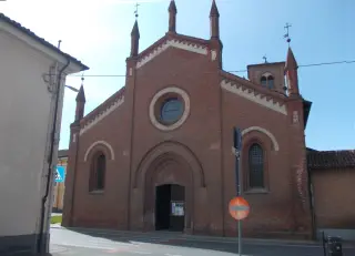 Facciata - Parrocchiale di San Michele Arcangelo a Genola