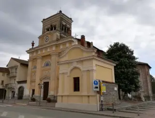 Facciata - Parrocchiale di Santa Maria a Ghislarengo