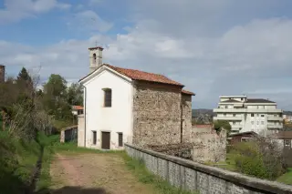 Vista - Chiesa di Santa Maria Vetera al Cimitero a BorgomaneroFrazione Vergano