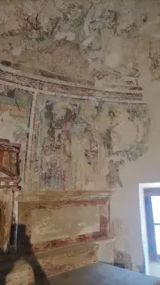 Affreschi absidale - Cappella del Cimitero o San Pietro a Issiglio