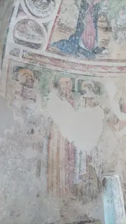 Affreschi absidale - Cappella del Cimitero o San Pietro a Issiglio