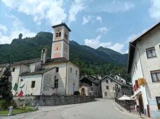 Facciata - Cappella della Parrocchiale di San Pietro e Paolo a Boccioleto