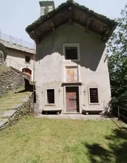 Facciata - Cappella di San Giovanni Battista a BoccioletoFrazione Oro Mezzano