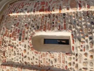 Monofora absidale - Chiesa Cimiteriale di Sant'Andrea a Livorno Ferraris